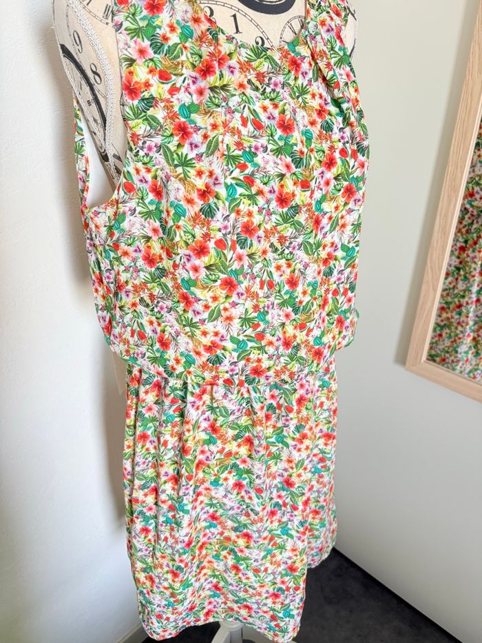 Robe 👗 - photo numéro 2