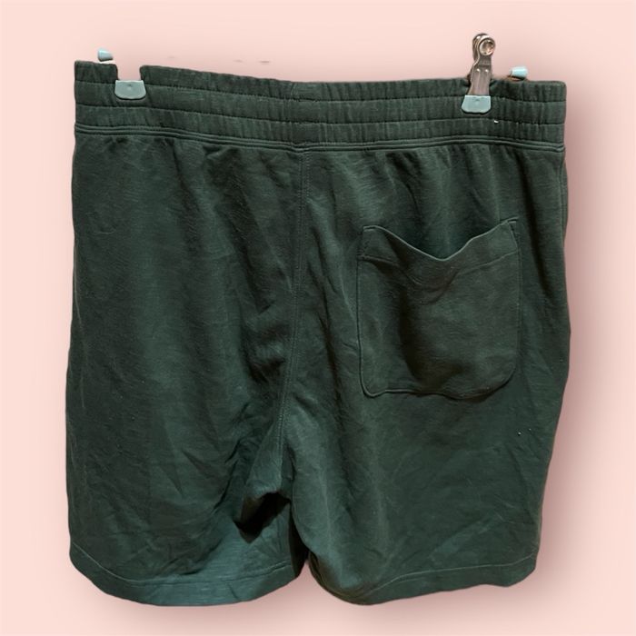 Short Uniqlo vert S Très bon état - photo numéro 3
