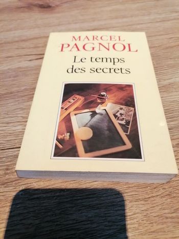 Livre le temps des secrets