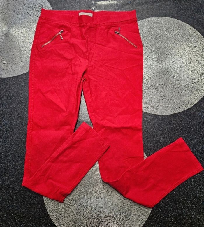 Pantalon rouge - photo numéro 2