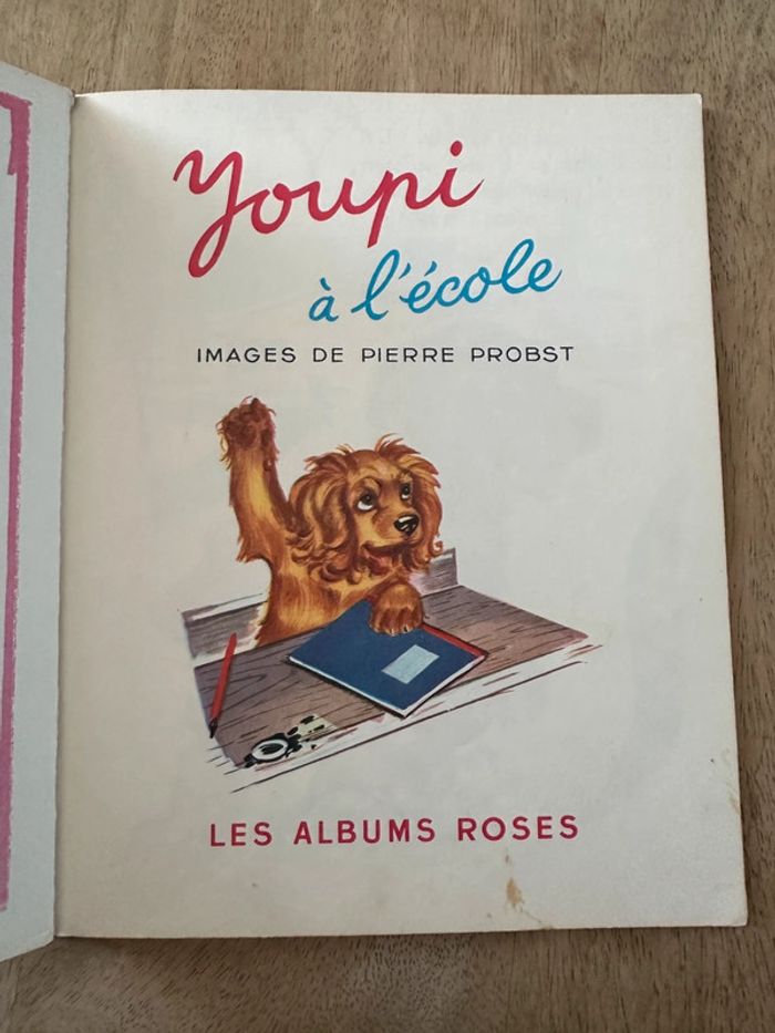 Livre ancien cartonné Les albums roses Hachette Youpi à l’école cocker Pierre Probst Caroline - photo numéro 3