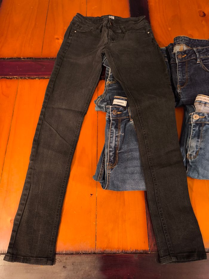 Lot jeans - photo numéro 3