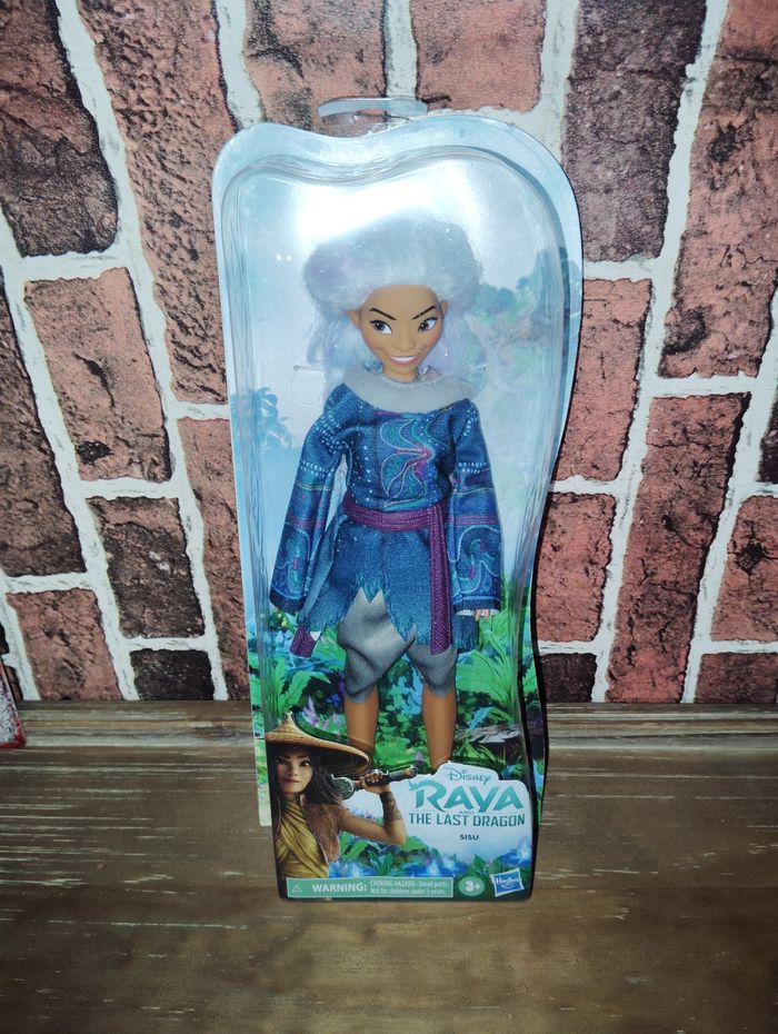 Poupée Disney Sissu Raya et le dernier dragon