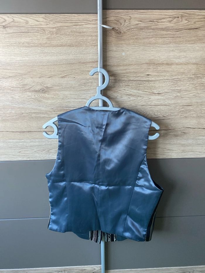 Gilet t2 - photo numéro 2