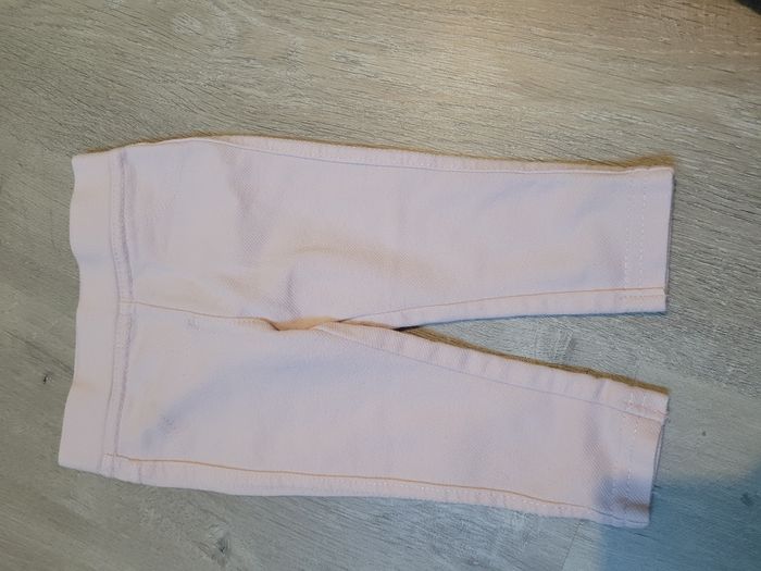 Lot jeans bébé 3 mois - photo numéro 3