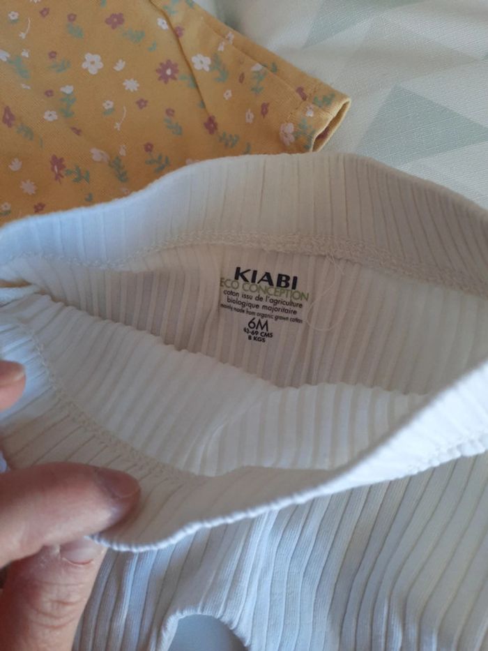 Ensemble jaune fleuris - photo numéro 4