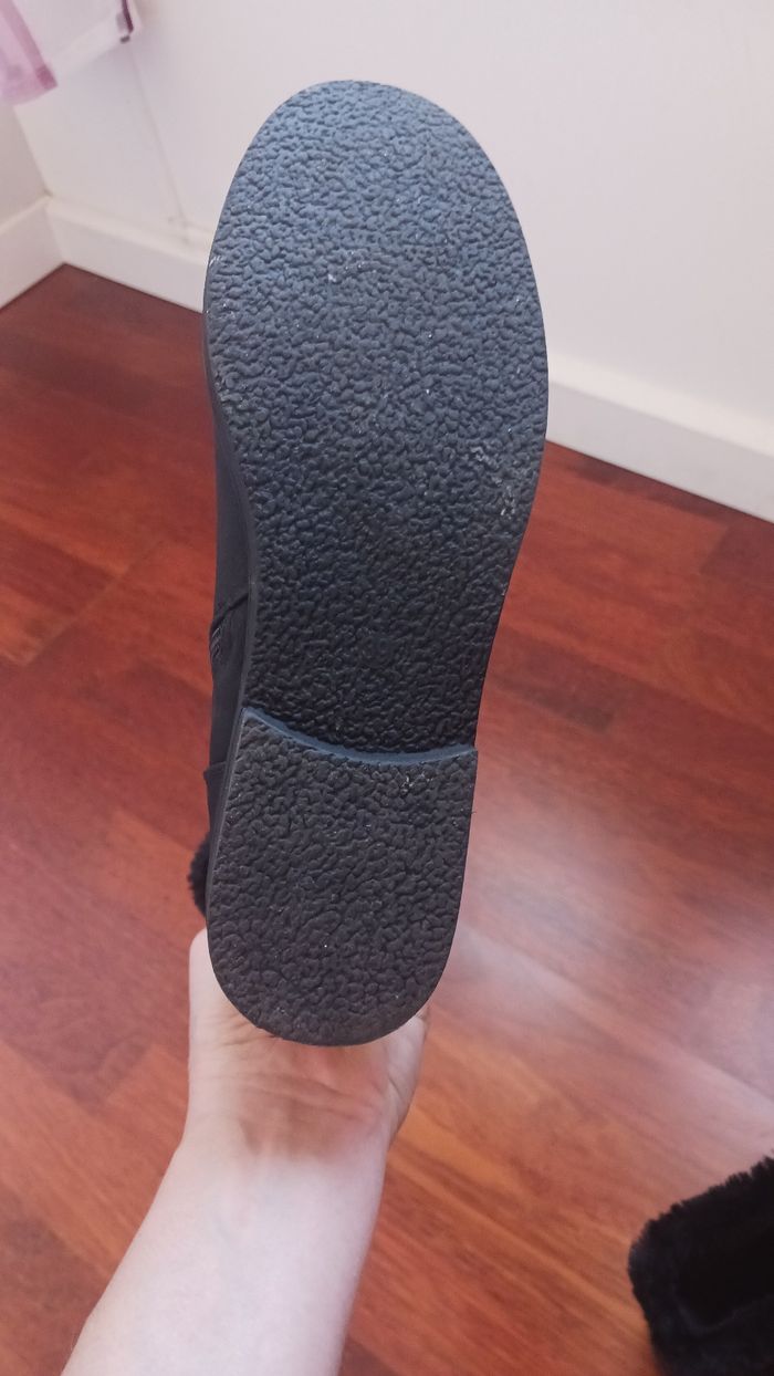 Bottines fourrées  pointure 39 - photo numéro 8