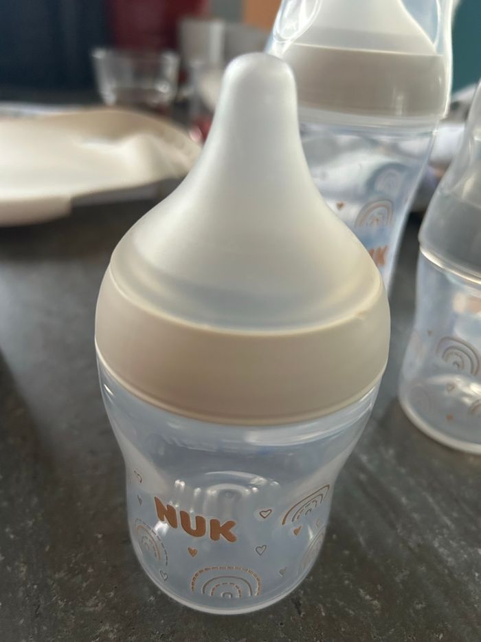 Lot de biberon Nuk - photo numéro 2