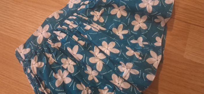 Jupe obaïbi 3 mois - photo numéro 2