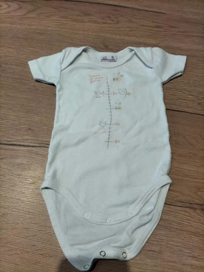 Lot de 3 bodies 6 mois - photo numéro 4