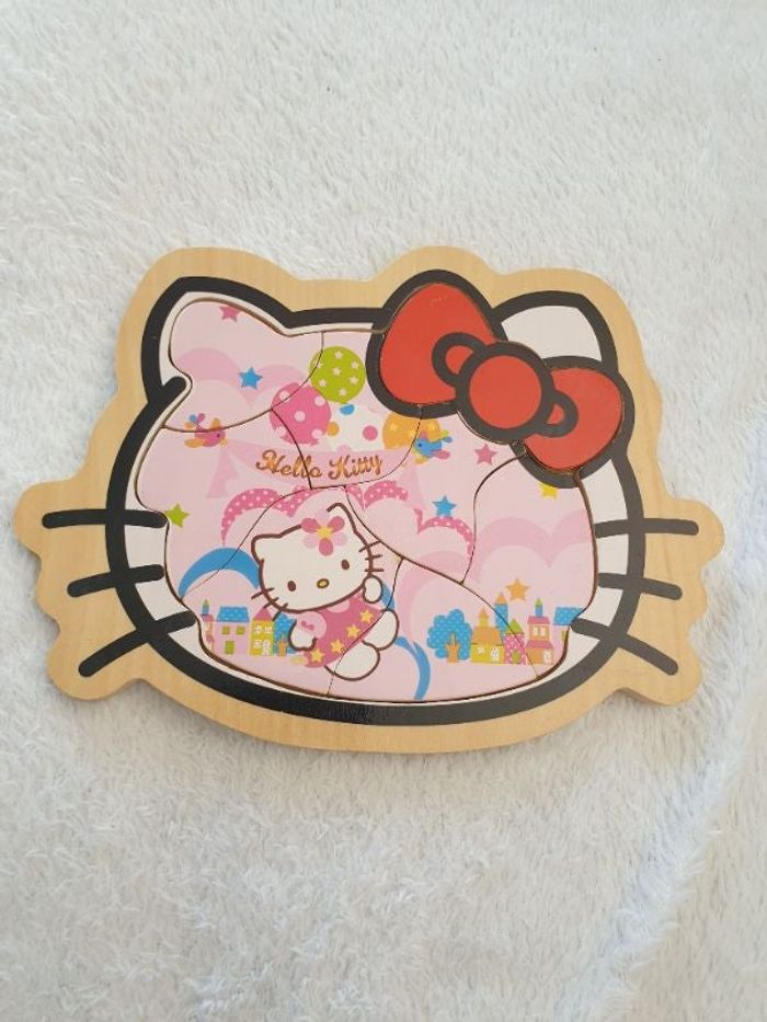 Petit puzzle Hello Kitty