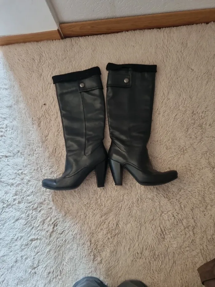 Bottes noir Minelli