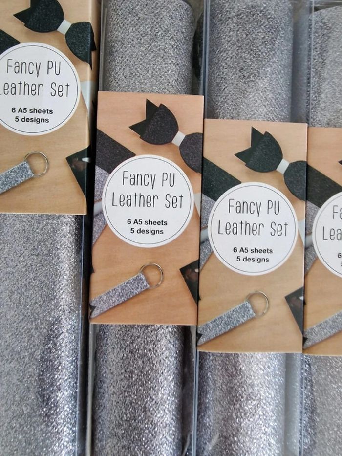 Gros lot scrapbooking - photo numéro 2