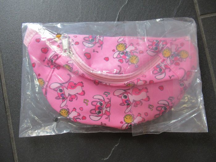 Sac banane Angel (Stitch) neuf - photo numéro 3