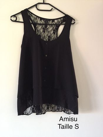 Top noir à dentelles Amisu Taille S