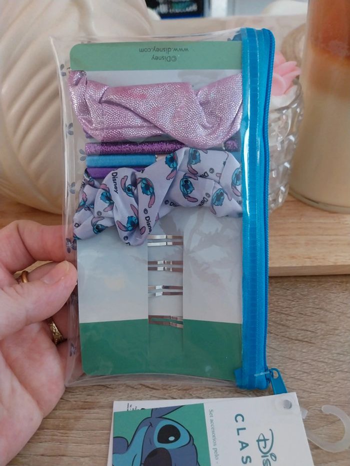 Pochette à élastiques à cheveux Stitch - photo numéro 3