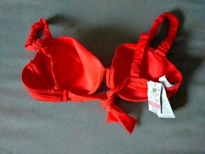 Haut de bikini rouge noué – ETAM – Tailles 90E & 95E - photo numéro 3