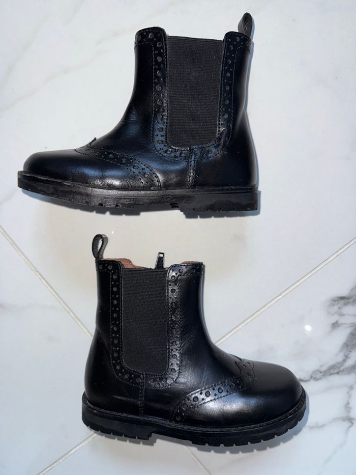 Bottines ajourées en cuir Zara – pointure 26 – noires - photo numéro 2