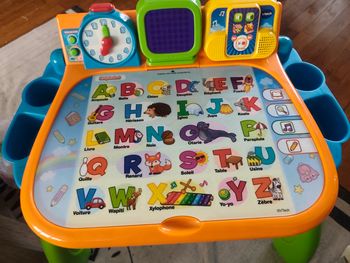 Magi- Bureau VTech 3en 1