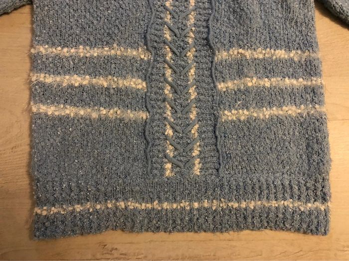 MM1- Pull 30% laine ciel et blanc fantaisie vintage TM/L (38-40) - photo numéro 4