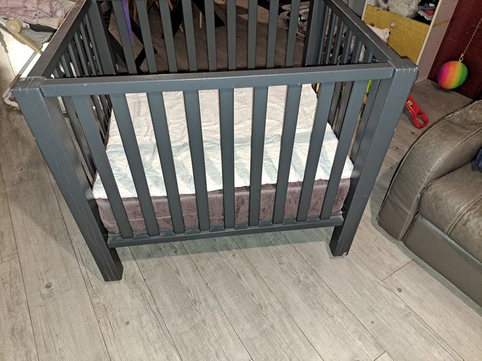 Parc en bois bébé - photo numéro 2