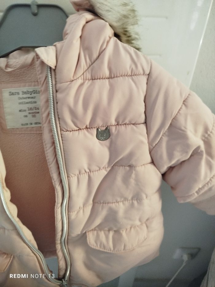 #kytie18moisfille. Doudoune a capuche taille 18/24 mois - photo numéro 6