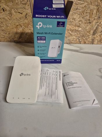 Répéteur Wifi prise