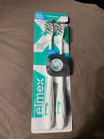Brosse à dents Elmex 