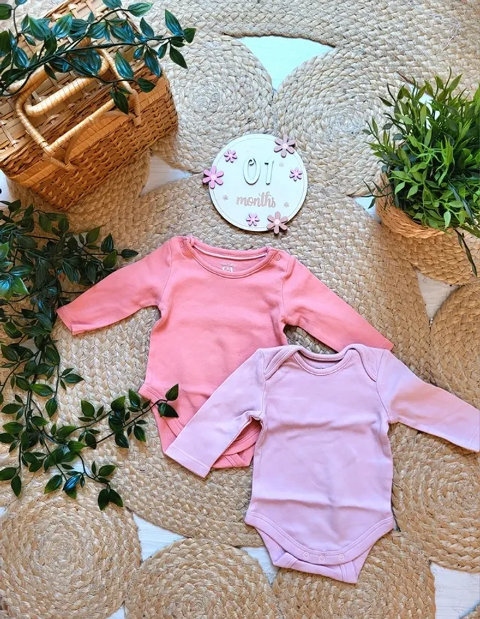 🌼 Lot : Body manches longues 1 mois fille (56cm), C&A 🌼