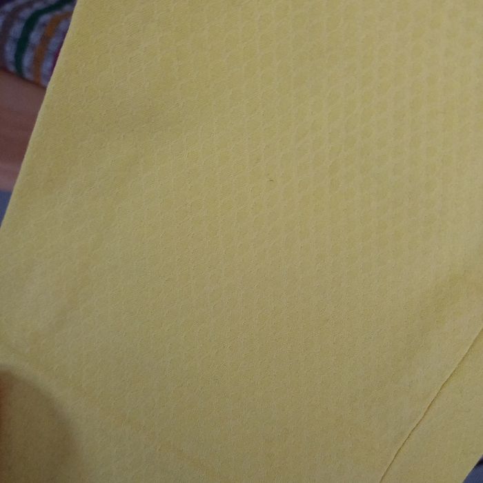 Pantalon jaune - photo numéro 3
