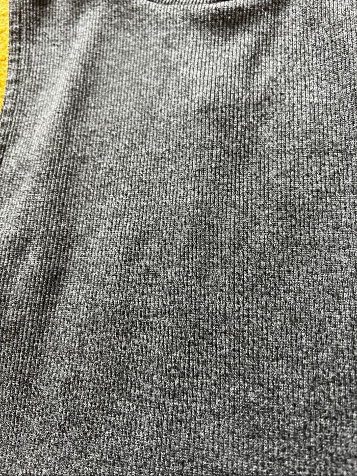 Teeshirt sans manches - photo numéro 2