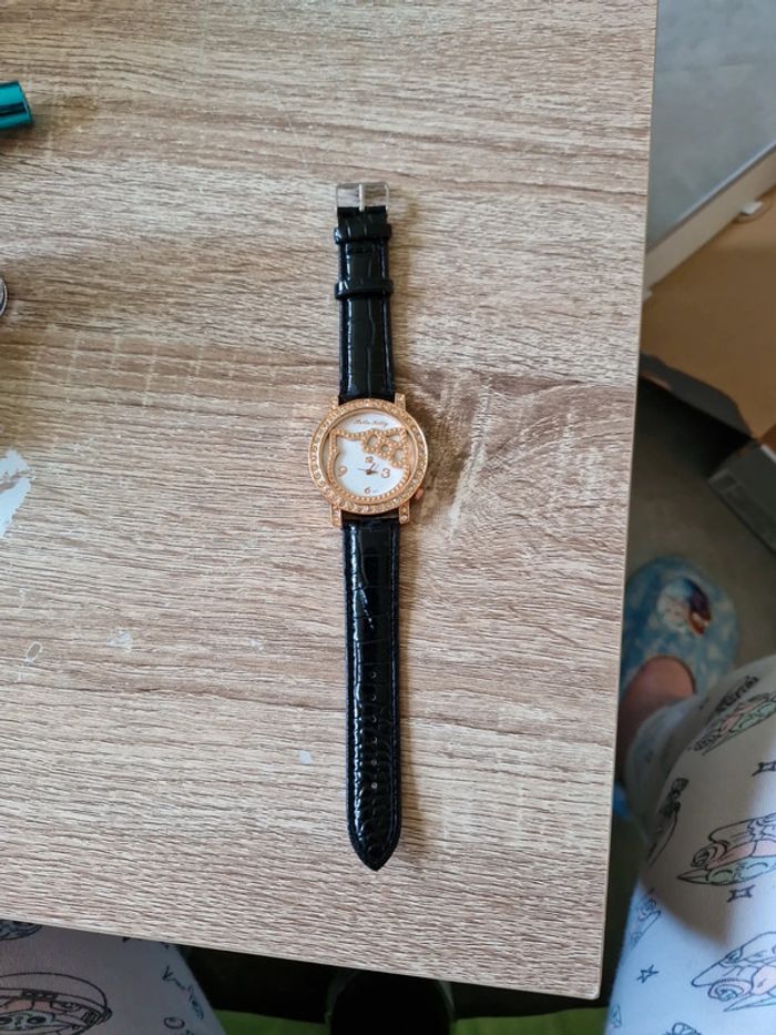 Montre hello kitty