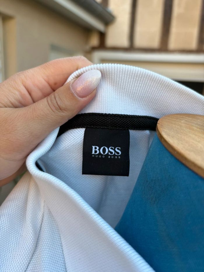 Polo Hugo Boss - blanc/noir - taille S/36 - en très bon état - photo numéro 4