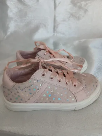 Baskets basses motifs cœurs 💕