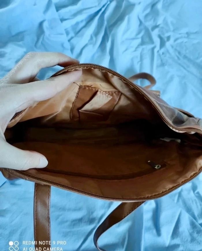 sac à main en cuir - photo numéro 2