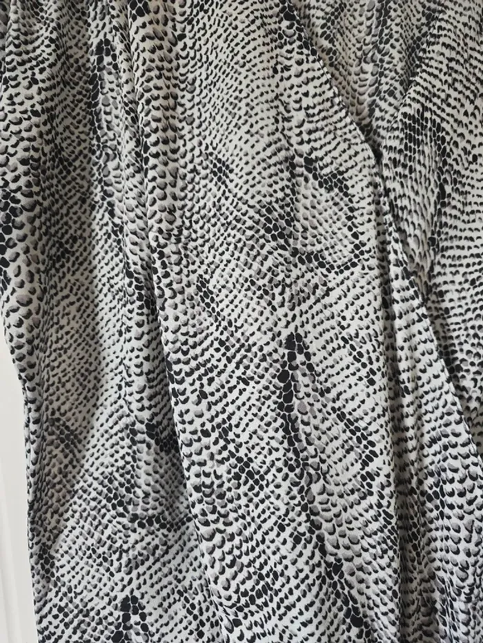 Robe longue et fluide motif animal - photo numéro 2