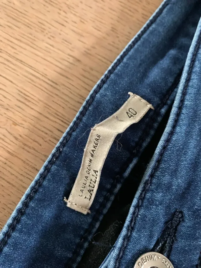 Jean 40 - photo numéro 2