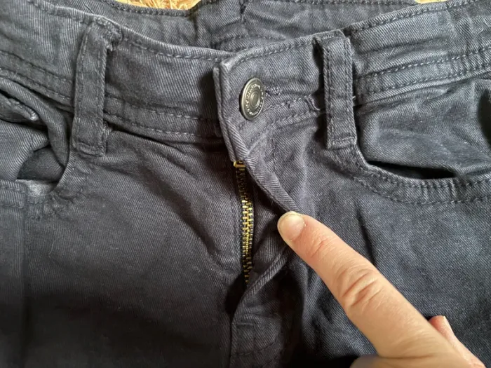 Short Chino TAO 6 ans bleu marine tbe - photo numéro 3