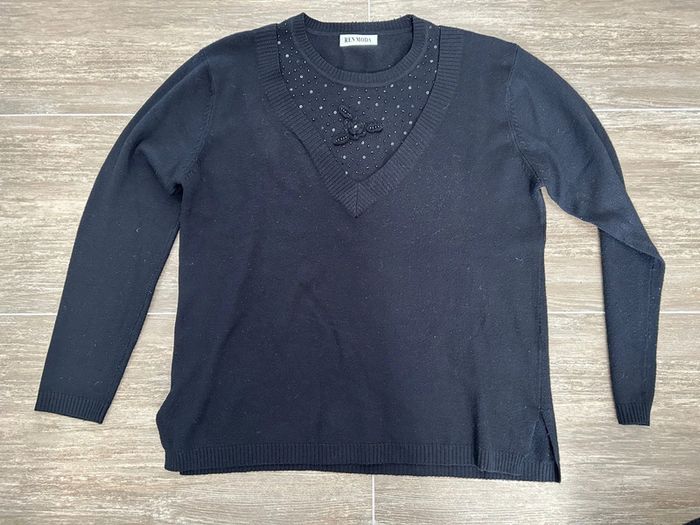Pull noir