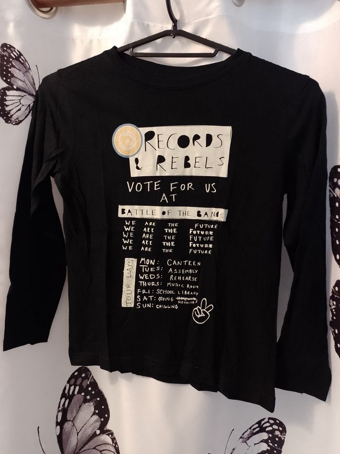 T shirt Records and Rebels 7/8ans