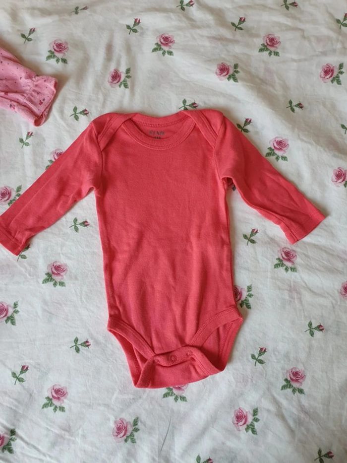 Lot bébé fille taille 3 mois pyjama grenouillère bodie rose - photo numéro 3