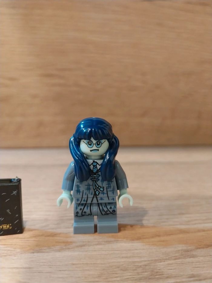 Figurine type lego Mimi Geignarde Harry Potter - photo numéro 2