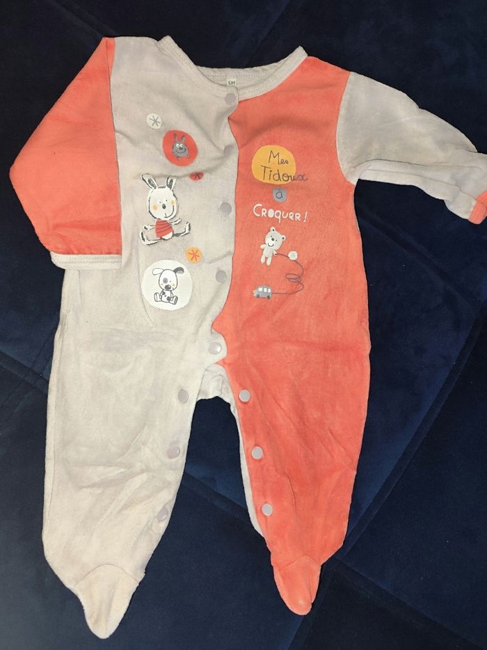 Pyjama - photo numéro 2