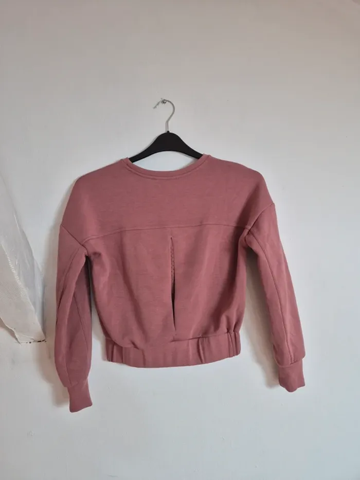 Pull bordeaux - photo numéro 5