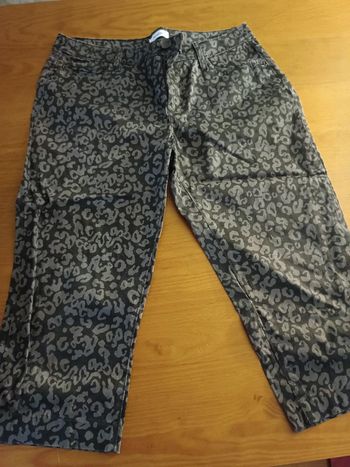 Pantacourt Yessica taille 40