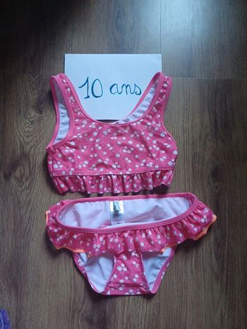 Maillot de bain Neuf 10 ans Sanetta beach
