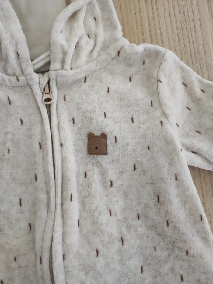 Combinaison H&M 2/4 mois - photo numéro 2