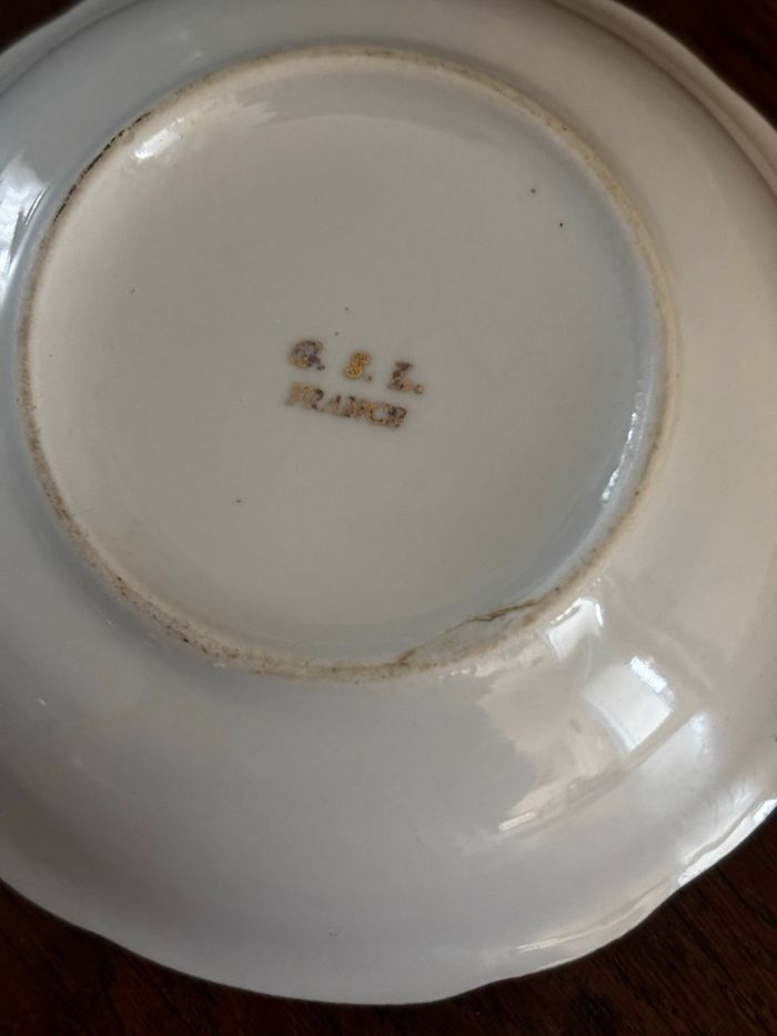 Coupelle en porcelaine scène romantique GSL FRANCE - photo numéro 2