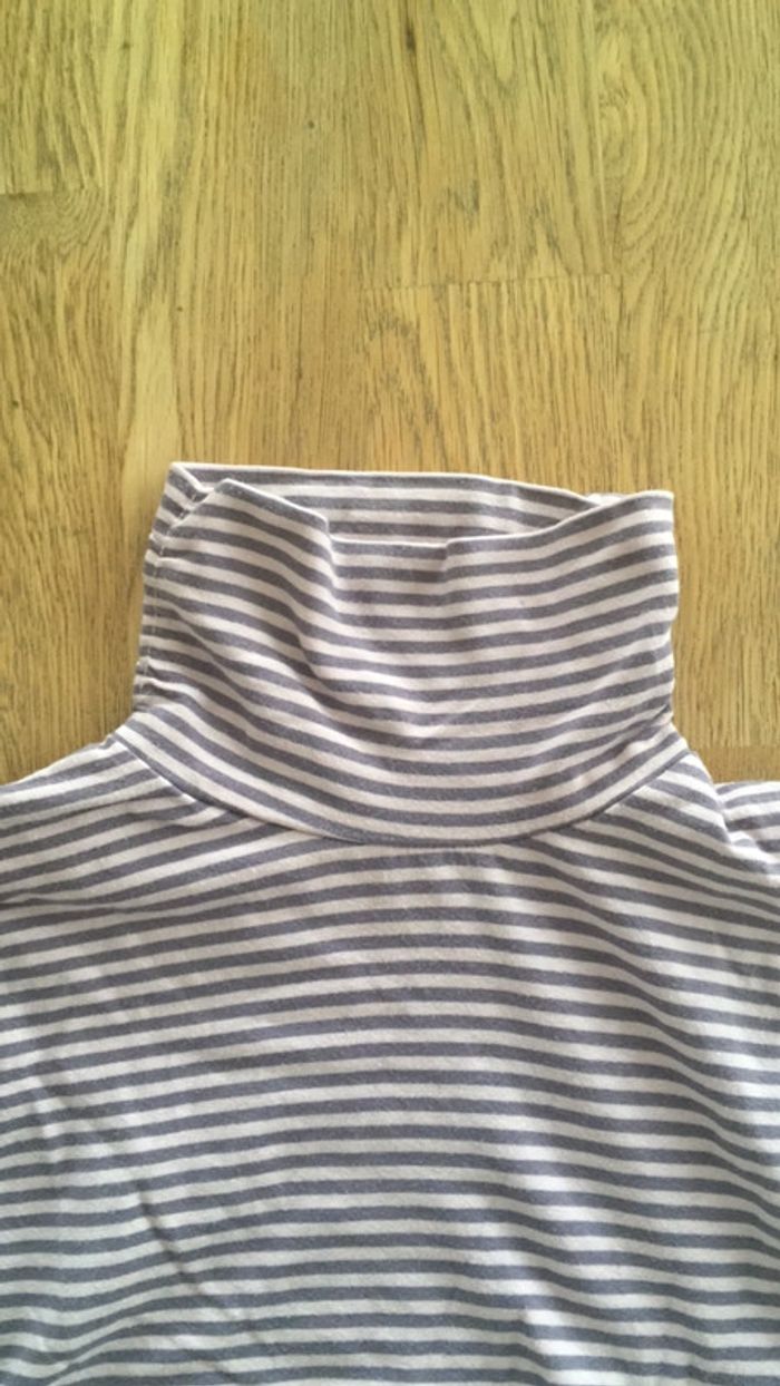 T-shirt col montant - photo numéro 2