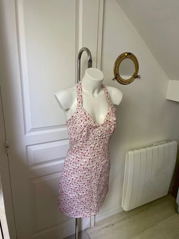Robe dos nu